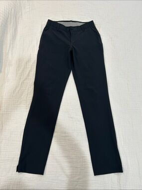 Under Armour Women’s golf pants - black size 2